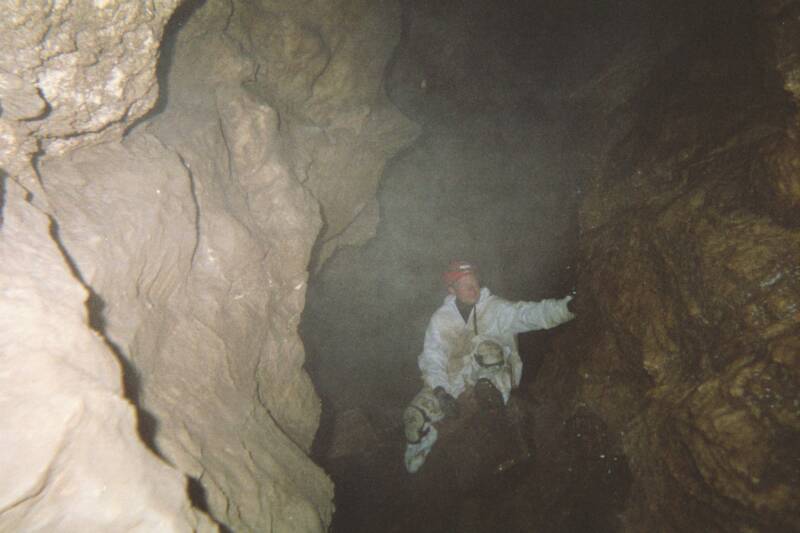 Caving, Spelunking